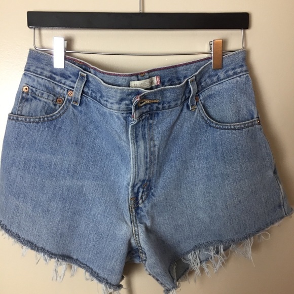 [Levi's] Vintage High Rise Denim Cut Off Shorts - Picture 2 of 11